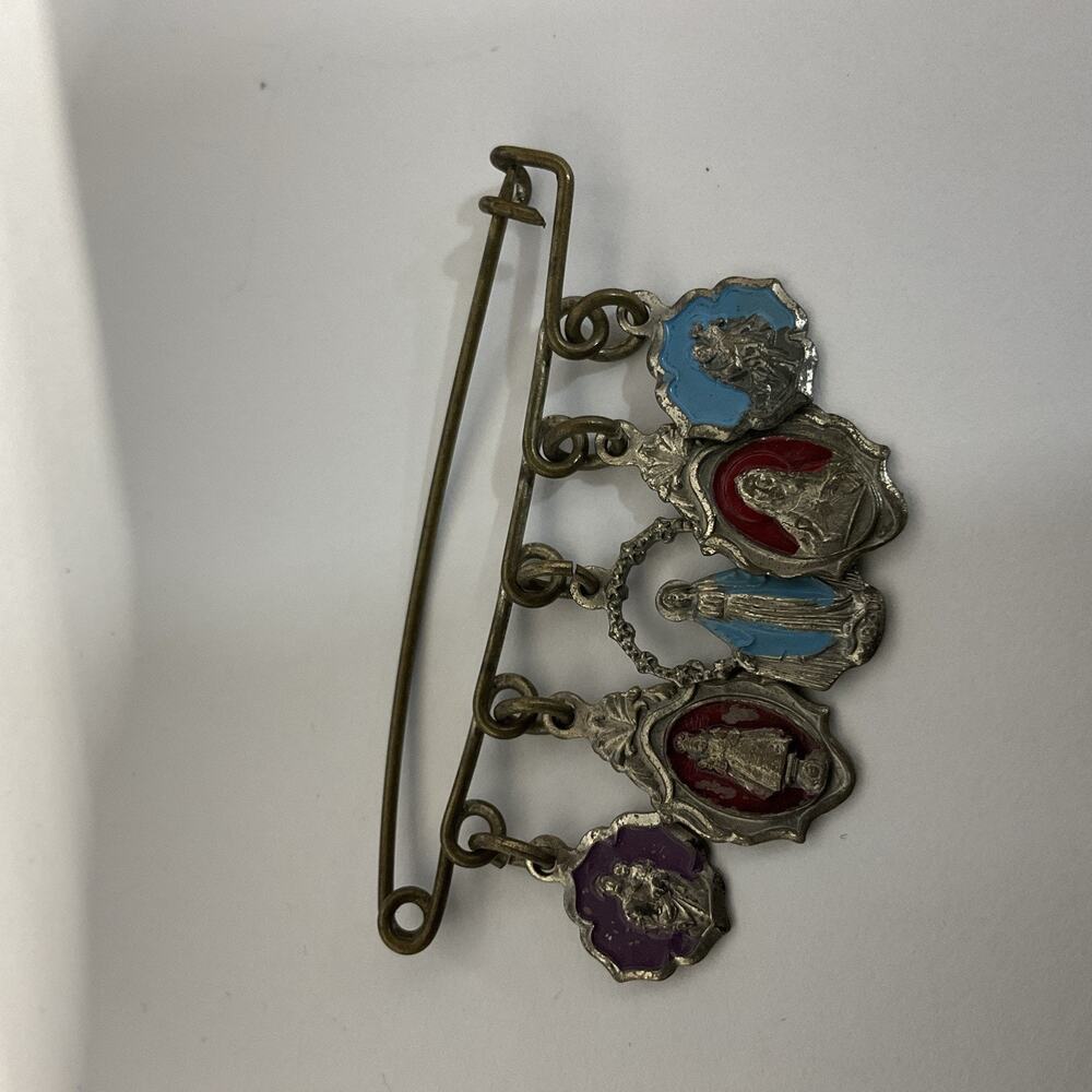 Miraculous Virgin Mary enamel medal on pin - Picture 3 of 5